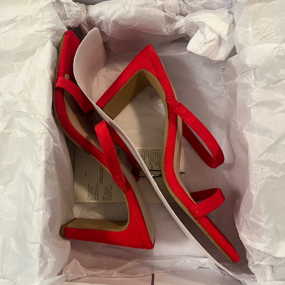 Red Double Strap Heels - Picture 4 of 6